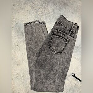 High rise acid wash Women's Jeans